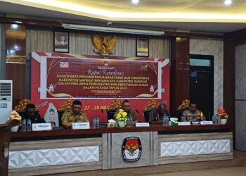 Kapolda PB dan Penjabat Gubernur Papua Barat Daya tinjau kesiapan penyelenggaran pemilukada di Kabupaten Maybrat.